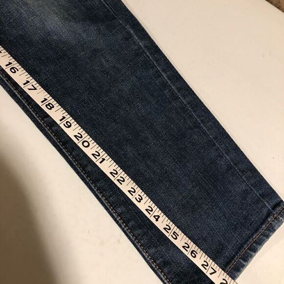 Old Navy “the diva” straight cut jeans - 4 - 🙂3/$15 - Picture 7 of 8